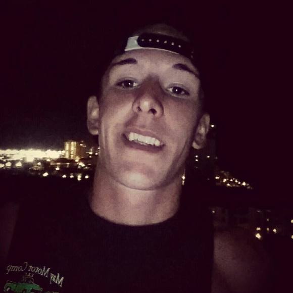 joshdcksn